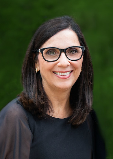 Beth Insabella Walsh, principal designer of INSABELLADESIGN