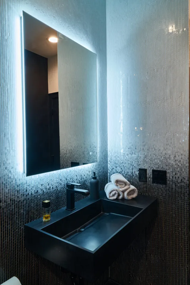 Marble finishes and mosaic in the guest bath — Colts Neck, NJ residence